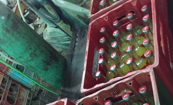HOY / Peligro para consumidores: Fábricas de refrescos mau operan en condiciones insalubres