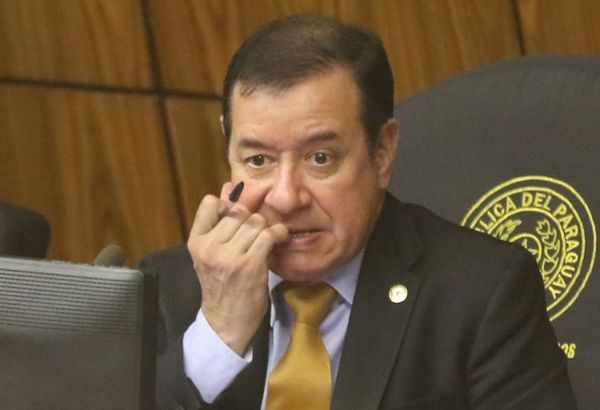 Por «falta de pruebas», abogado exige sobreseimiento definitivo del diputado Miguel Cuevas