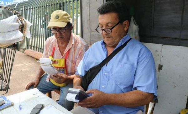 Quinieleros exigen adjudicación de la quiniela: “Tenemos hijos que alimentar” » Ñanduti