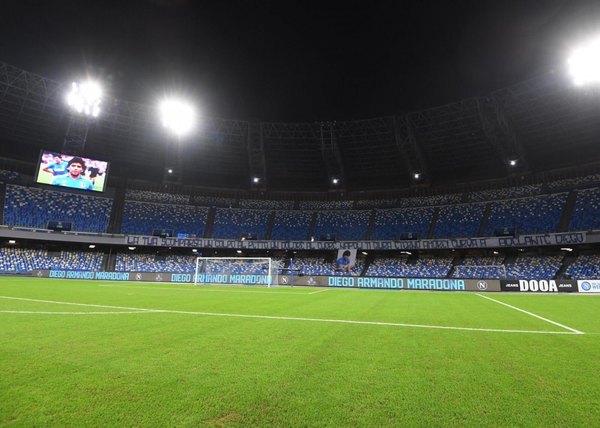 El estadio de Nápoli pasa a llamarse oficialmente 'Diego Armando Maradona'