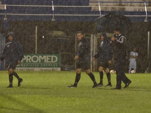 Fútbol pasado por agua