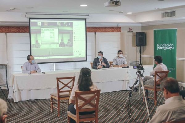 Presentaron experiencia internacional del Semáforo de Eliminación de Pobreza con presencia de ministro ecuatoriano - Nacionales - ABC Color