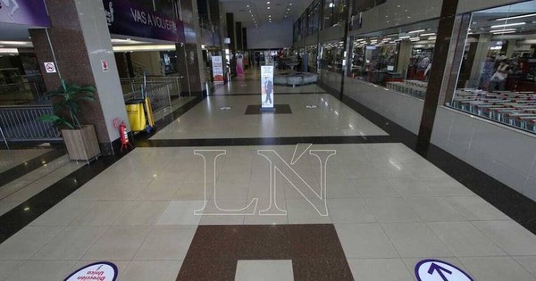 La Nación / Comercios rechazan más restricciones