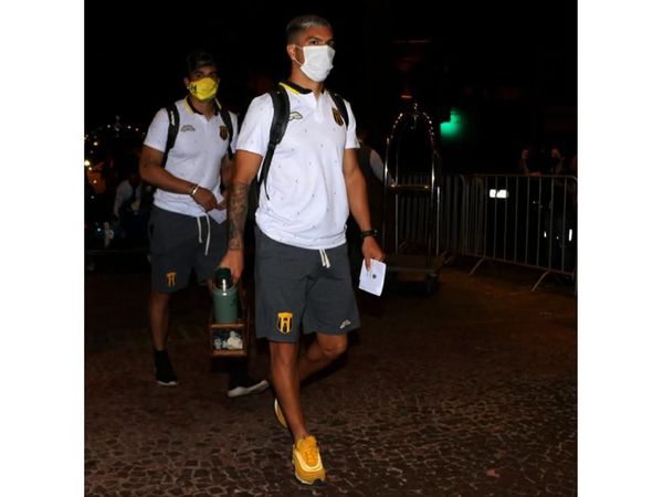Vuelta a casa con un gran dolor a cuestas