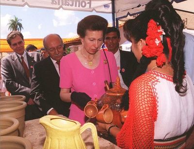 Una princesa real de The Crown vino al Paraguay - Nacionales - ABC Color