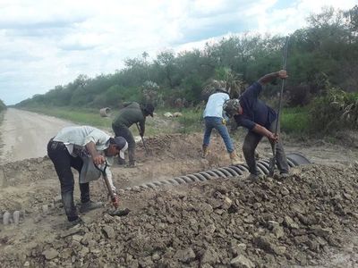 No hay maquinarias para reparar caminos en Alto Paraguay - Nacionales - ABC Color
