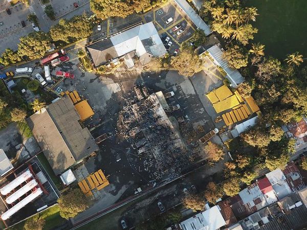 Un fuerte incendio deja daños en planta de gas y viviendas en El Salvador - Mundo - ABC Color
