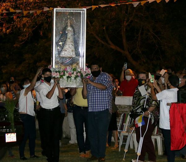 La Virgen Peregrina de Caacupé visitó Mariano Roque Alonso - Nacionales - ABC Color