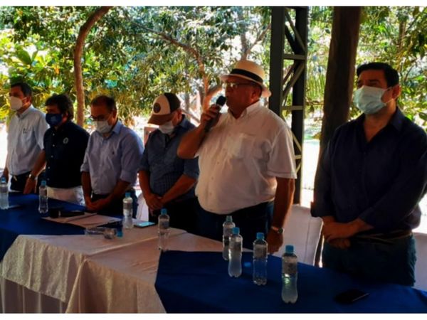 Nuevo bloque liberal suma aliados y consigue mayoría