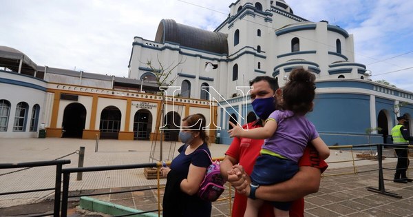 La Nación / Monseñor Valenzuela: “Familia, ciencia y razonabilidad deben ser el contenido del plan educativo”