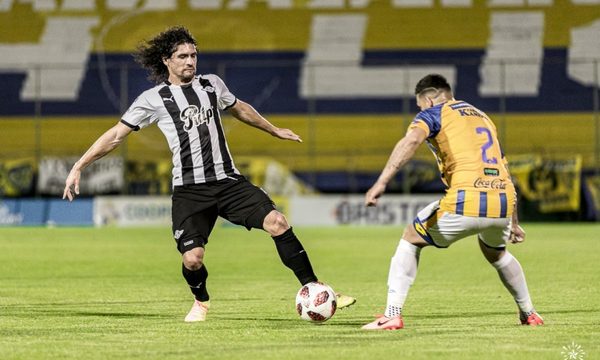 Libertad rescata un punto ante Luqueño en un partidazo