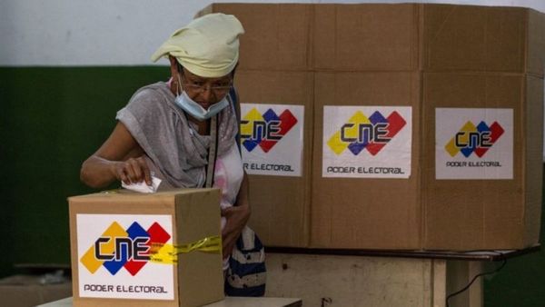 Venezuela: Chavismo elige Parlamento sin oposición ni reconocimiento internacional