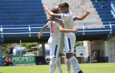 12 de Octubre consigue mantenerse en Primera División