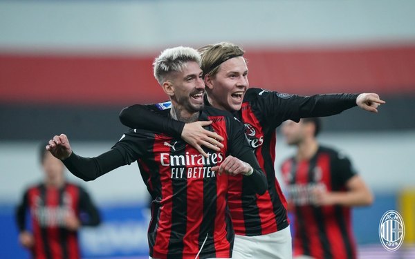 El Milan es una máquina de ganar, Nápoli y Juventus le siguen