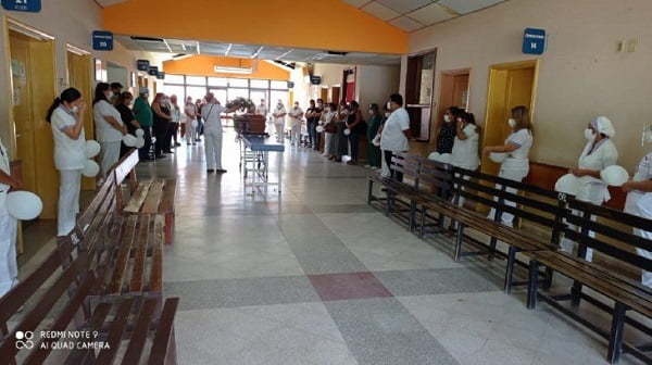 Enfermero del Hospital de Clínicas fallece por coronavirus - Noticiero Paraguay