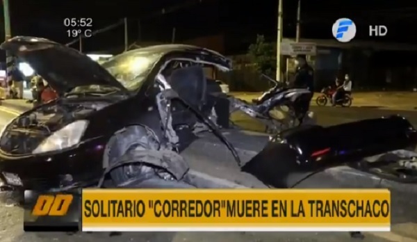 Muere joven conductor tras impactar contra una columna