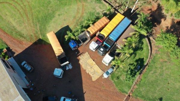Policía incauta camiones con droga que tenían como destino el Brasil