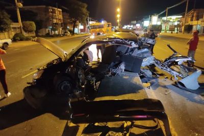 Conductor muere tras grave accidente en Roque Alonso - Nacionales - ABC Color