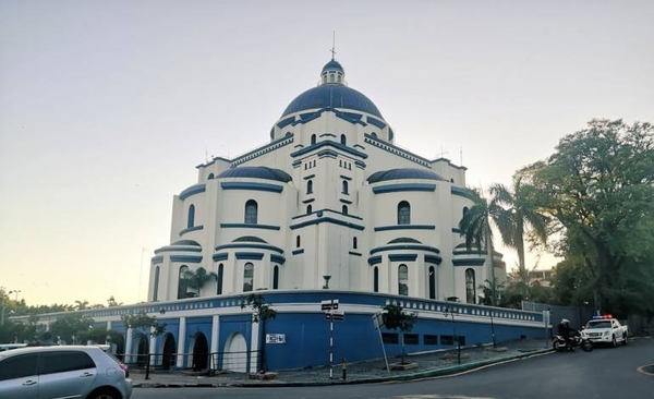 HOY / El inédito vacío de Caacupé en la víspera de la gran fiesta mariana