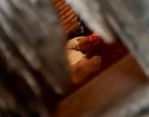 Vecinos pillan a un hombre abusando sexualmente de su madre anciana y ciega - Noticiero Paraguay