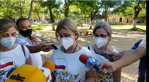"Nos ganan 2.000 a 0", afirma hija de Óscar Denis