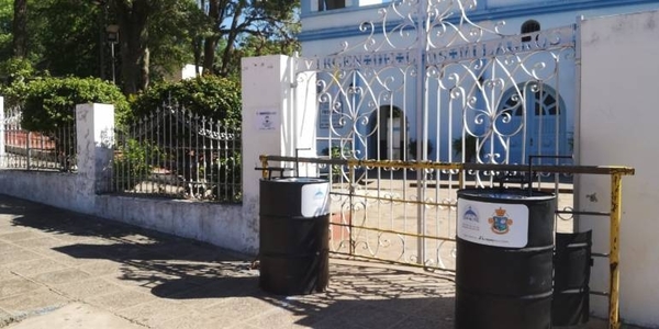 HOY / El Tupãsy Ykua está cerrado y comerciantes sufren por no vender