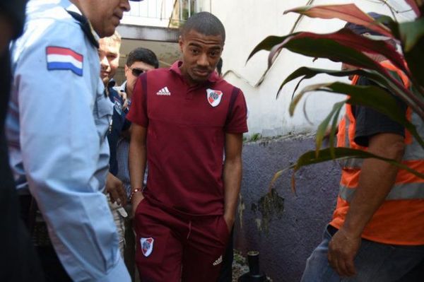 Jueza ordena la captura del jugador de River Nicolás de la Cruz