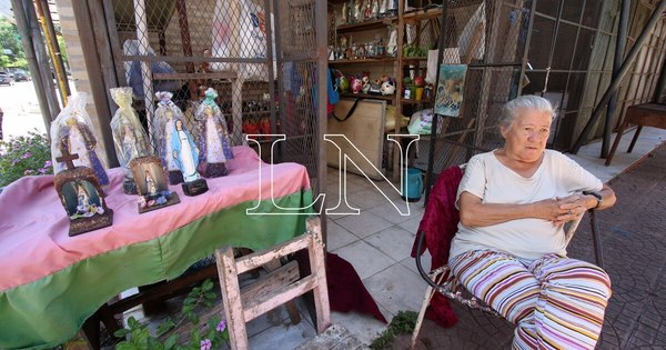 La Nación / Triste panorama: Caacupé sin fieles y los pequeños comercios, los más afectados