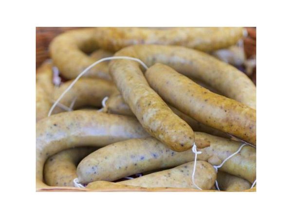 Vendedores de butifarra en Caacupé: "No nos va a alcanzar ni para el pan dulce"