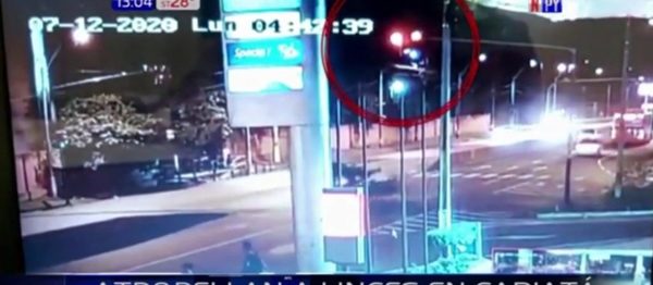 Conductor atropella a linces y se da a la fuga | Noticias Paraguay
