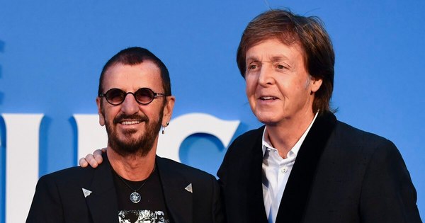 La Nación / Ringo y Paul, los supervivientes de los Beatles que siguen haciendo música