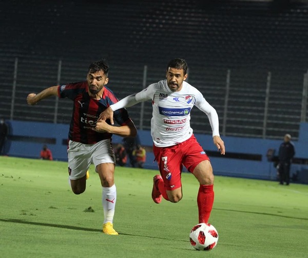 Duelo de vecinos en Barrio Obrero: Nacional vs Cerro, desde las 20:00