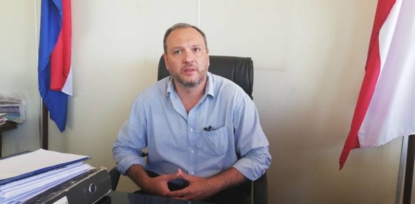 HOY / Poco movimiento de personas en la Terminal de Ómnibus de Asunción, al respecto el director Jorge Peña