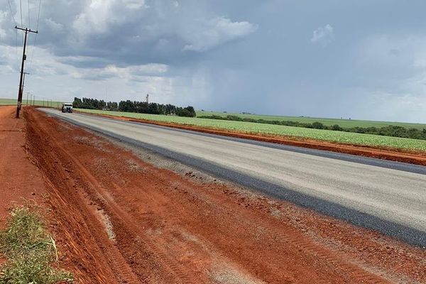 Asfaltado en Santa Fe del Paraná registra un avance del 39% - ABC en el Este - ABC Color