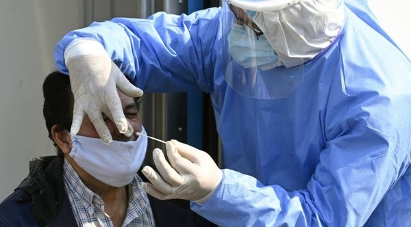 ¿Posibles casos de reinfección por COVID-19?: envían muestras al exterior para estudio