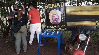 Intentó entregar cocaína a media cuadra de la Senad y quedó detenido - Nacionales - ABC Color