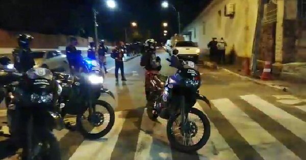 La Nación / Buen Pastor: gresca entre internas desató un gran operativo en la zona