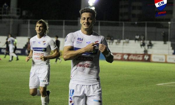 Nacional acaba con el invicto de Cerro Porteño en vibrante partido