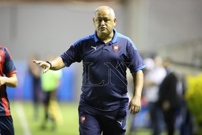 'Chiqui' Arce: 'No voy a hablar más del arbitraje, son rencorosos'