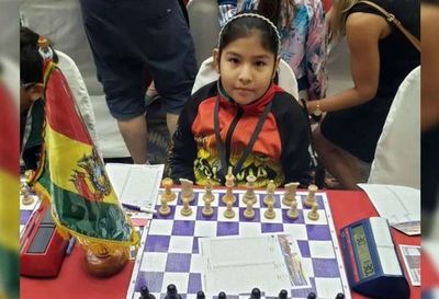 Boliviana Mollo avanza a octavos en el mundial de ajedrez