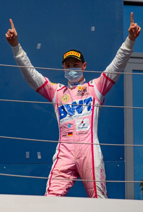 Joshua y su gran paso por la F4 - Automovilismo - ABC Color