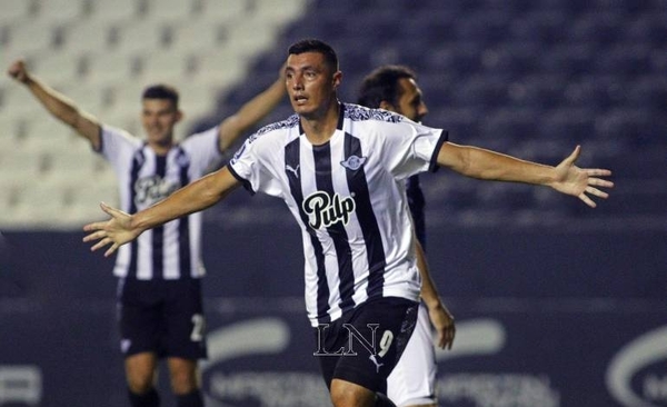 HOY / Libertad recibe a Palmeiras por el choque de ida de los cuartos de final