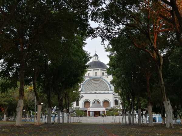 Inusitada festividad silenciosa por la Virgen de Caacupé
