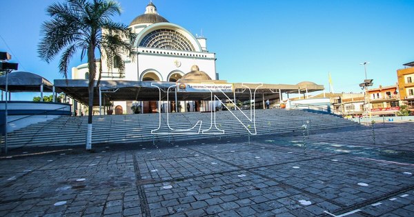 La Nación / Con nula presencia de fieles, confirman cero incidentes en Caacupé