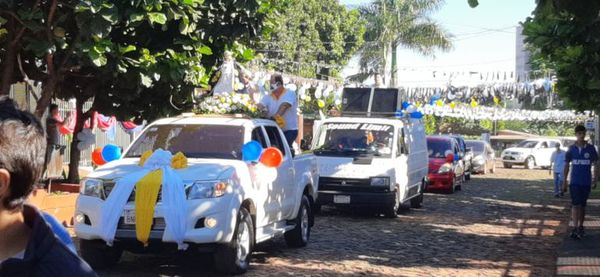 Caravana en honor a la Virgen de Caacupé en Ciudad del Este - ABC en el Este - ABC Color