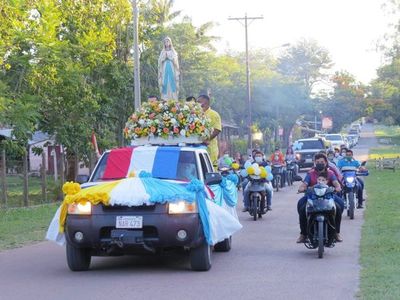 Recurrieron a un generador para celebrar misa por corte de energía de ANDE - Nacionales - ABC Color