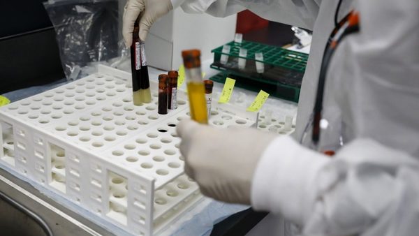 Pfizer Shot efectivo, seguro, según el personal de la FDA
