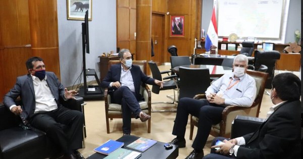La Nación / MOPC evalúa el rescate de sitios históricos de Paraguarí para incentivar el turismo