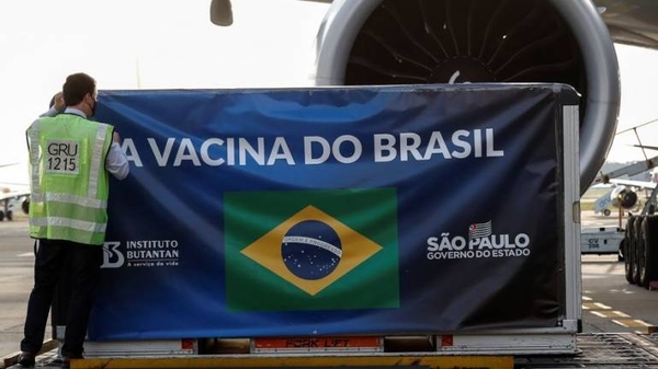 HOY / Brasil ultima compra de 70 millones de dosis de vacuna de Pfizer contra covid