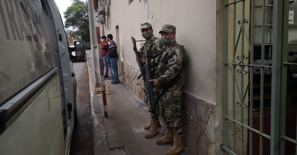 La Nación / Reclusas miembros del PCC fueron trasladas a otros penales “por seguridad”
